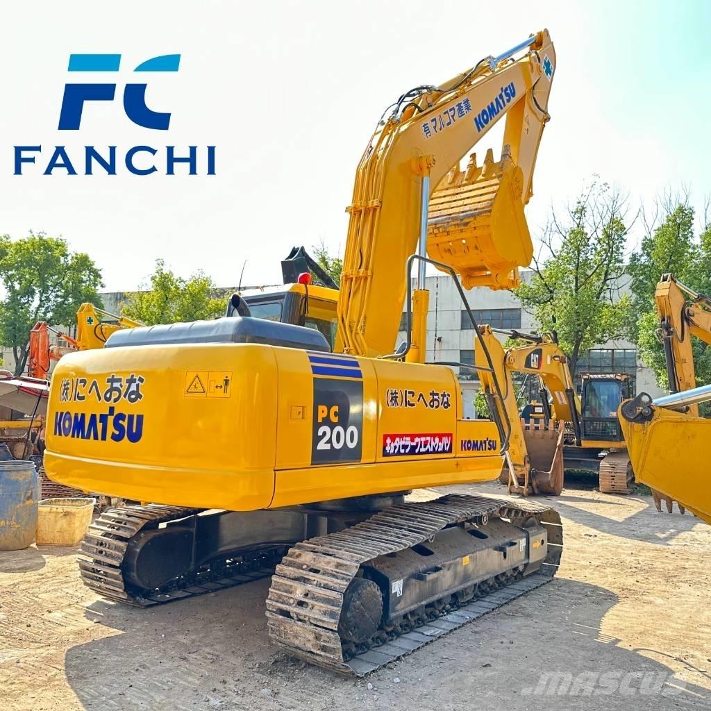 Komatsu PC 200-8 Gravemaskiner på larvebånd