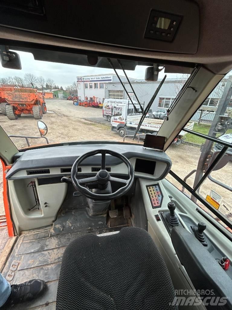 Doosan DA 30 Terrængående lastbiler