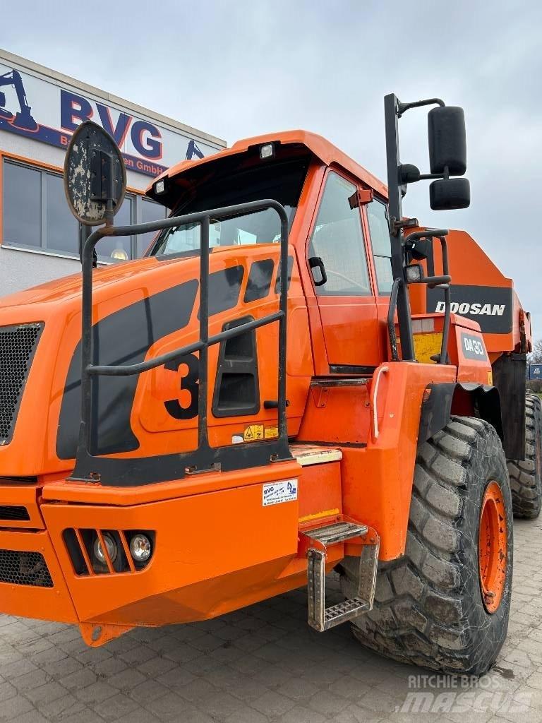 Doosan DA 30 Terrængående lastbiler