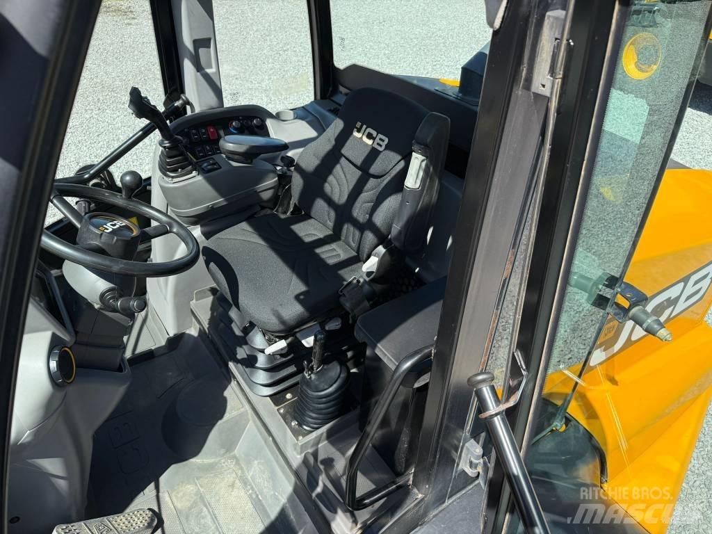JCB TM 320 Teleskoplæssere til landbrug