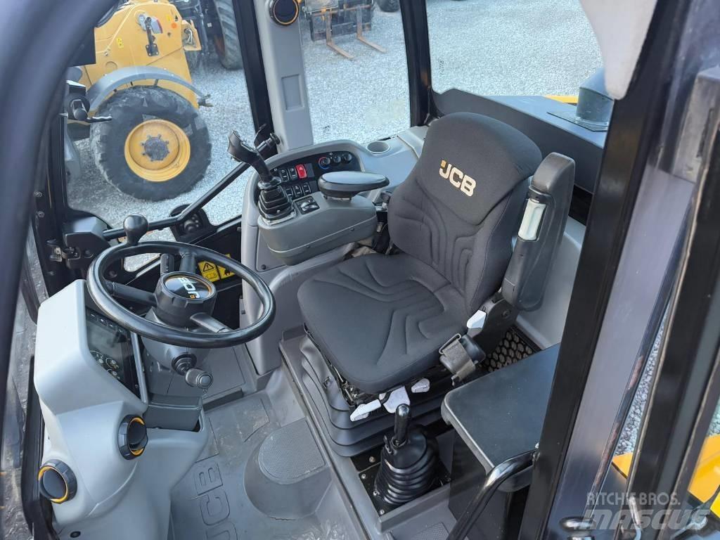 JCB TM 320 Teleskoplæssere til landbrug