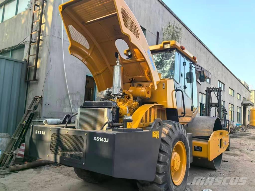 XCMG XS 142 J Enkelt tromle