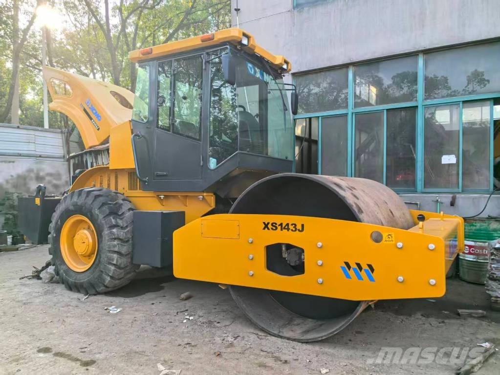 XCMG XS 142 J Enkelt tromle