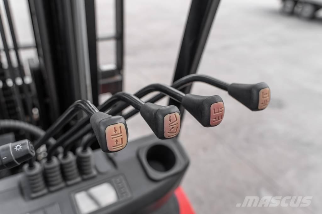 Manitou MI 30 D Diesel gaffeltrucks