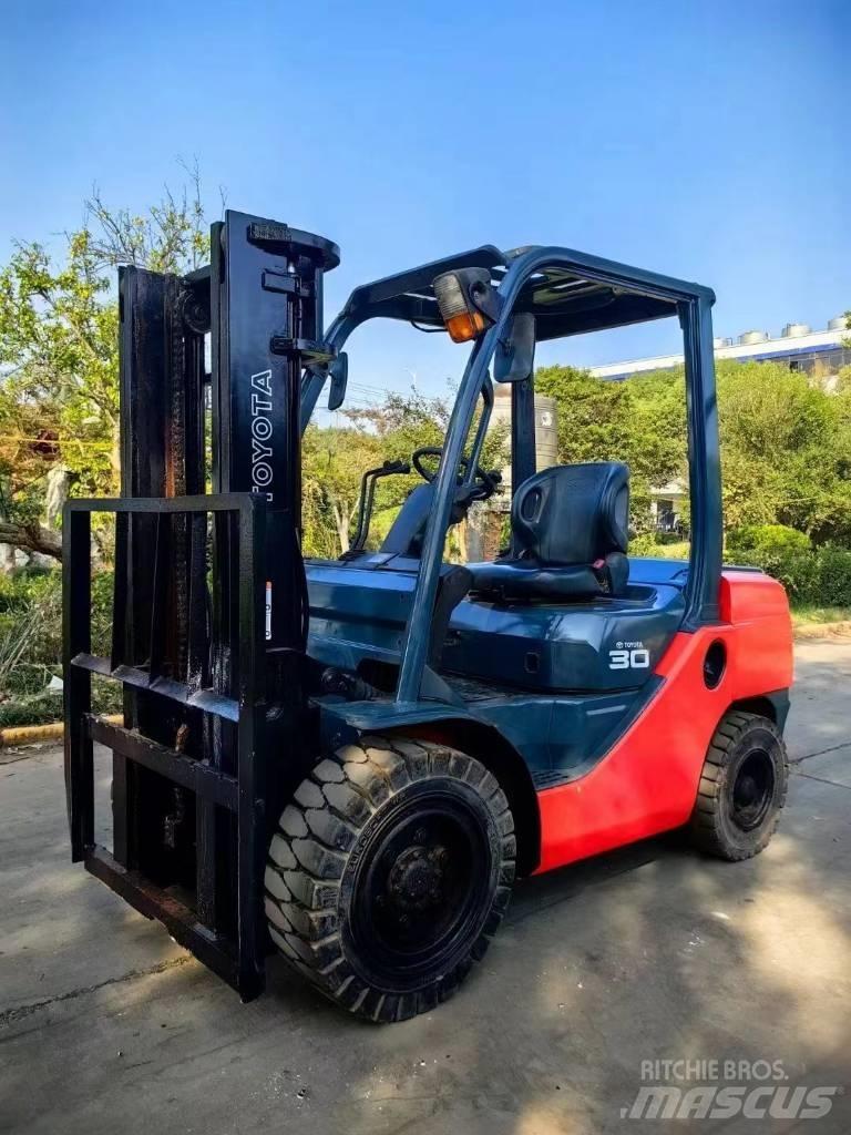 Toyota 8 FD 30 Diesel gaffeltrucks