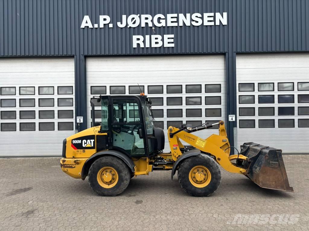 CAT 906 M Læssemaskiner på hjul