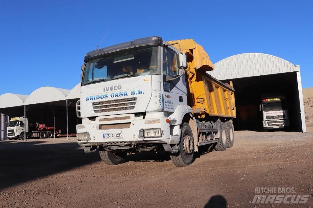 Iveco Trakker 380 Lastbiler med tip