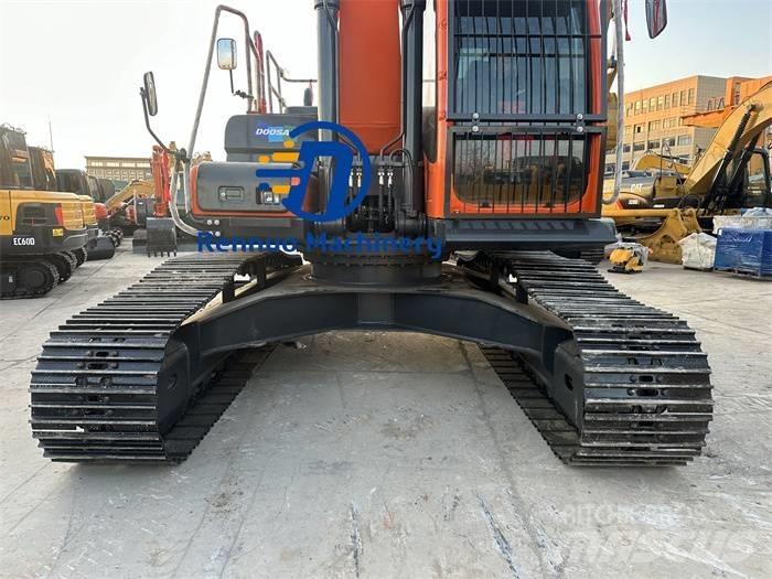Doosan DX 300LC-9C Gravemaskiner på larvebånd