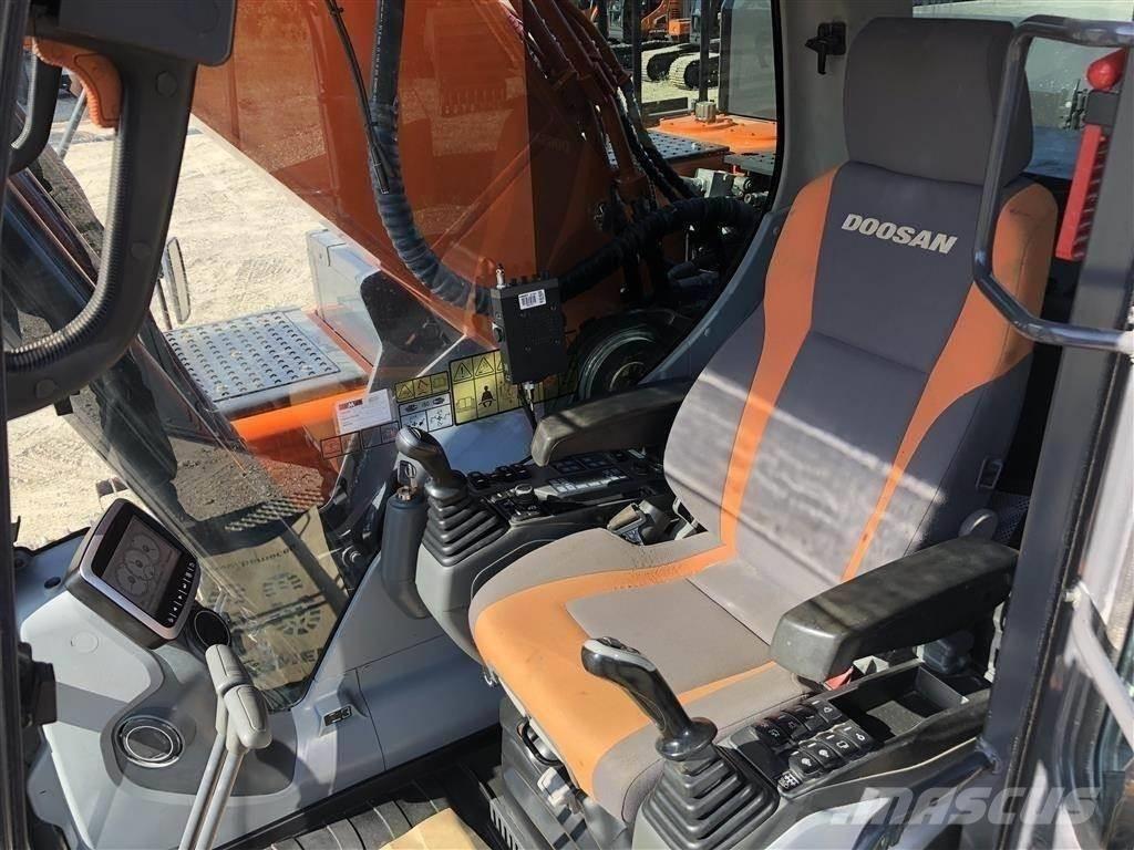 Doosan dx300 Gravemaskiner på larvebånd