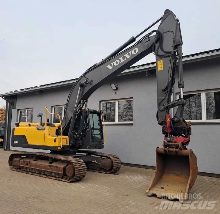 Volvo EC 220 DL Gravemaskiner på larvebånd