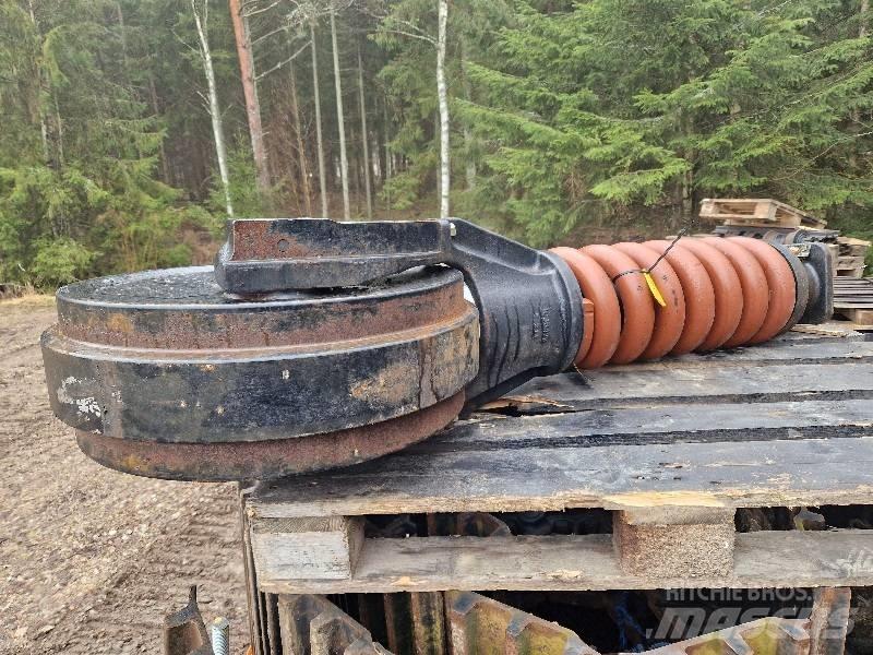 Hitachi ZX 300 Bånd, kæder og understel