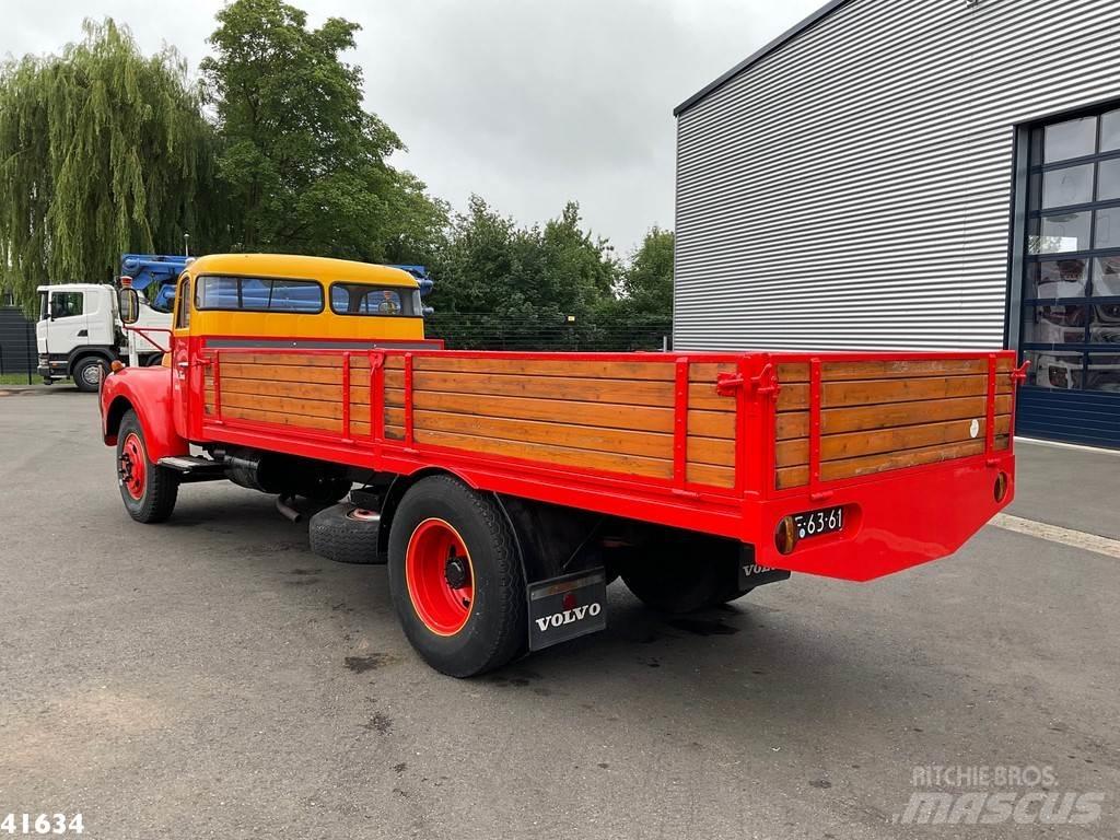 Volvo L 475 Lastbil med lad/Flatbed