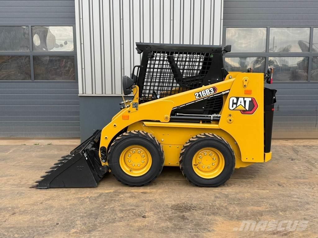 CAT 216B3 Læssemaskiner på hjul