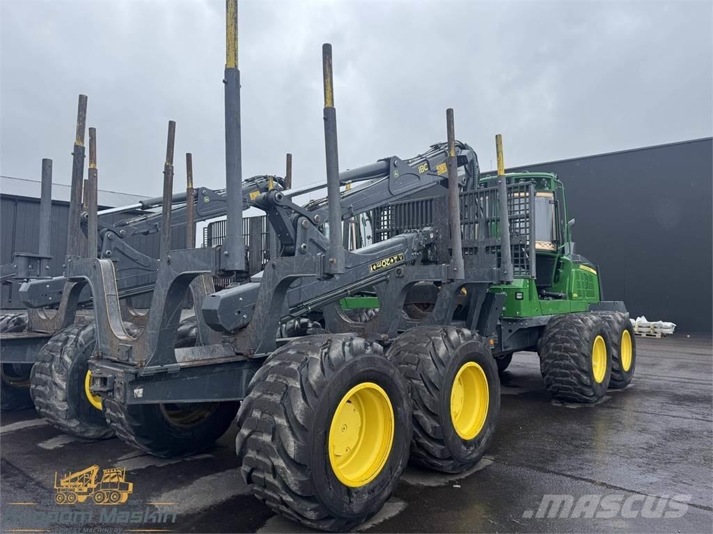 John Deere 1210G Udkørselsmaskiner