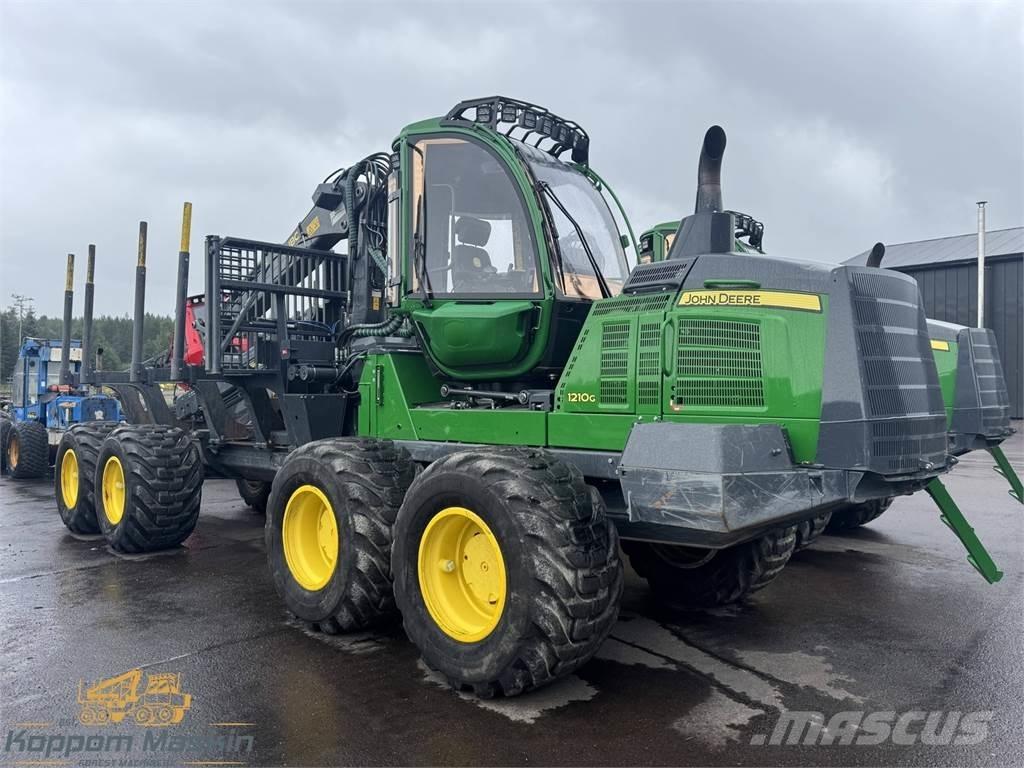 John Deere 1210G Udkørselsmaskiner