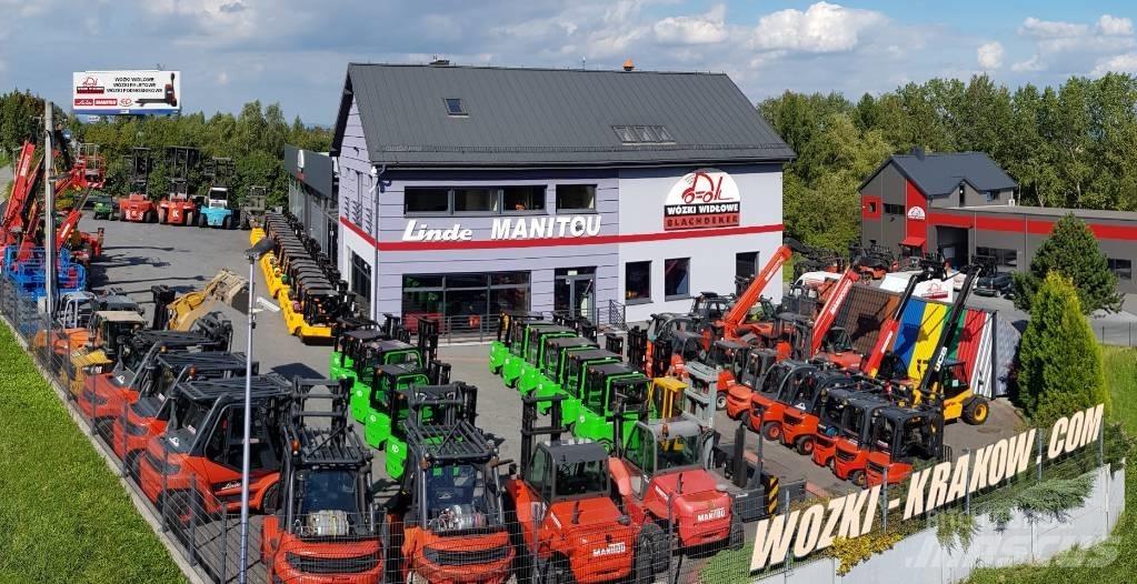 Manitou 200 ATJ Kompakte selvkørende bomlifte