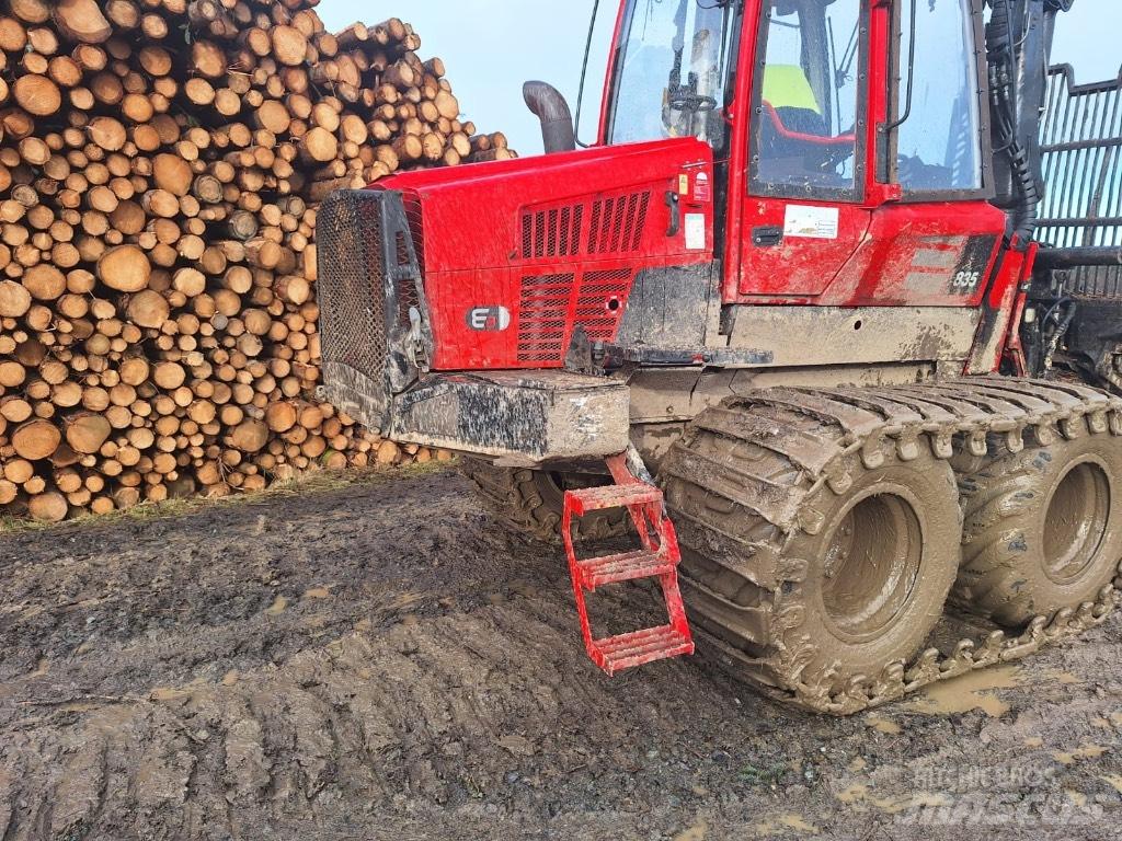 Komatsu 835 Udkørselsmaskiner