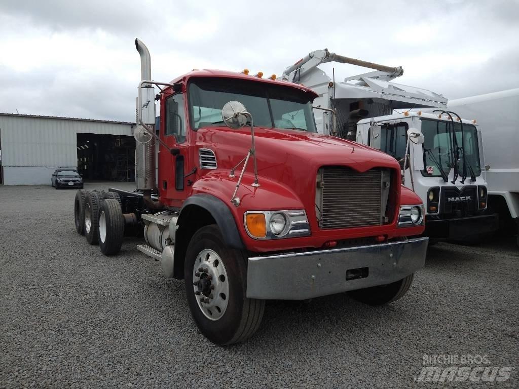 Mack Granite Chassis og suspension