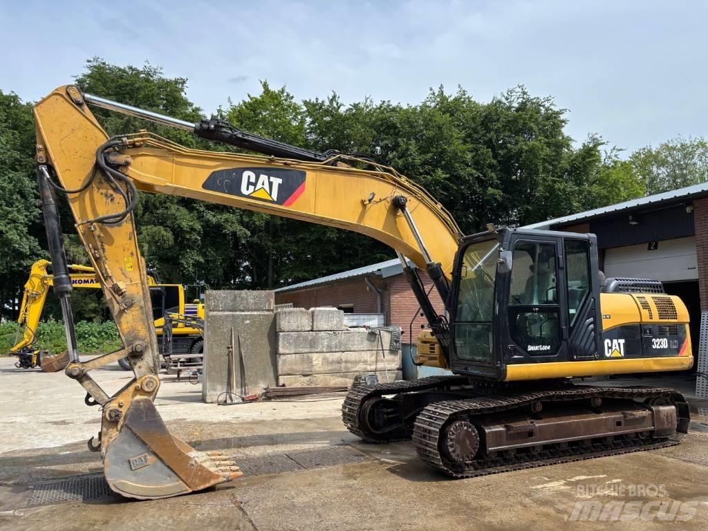 CAT 323 D LN Gravemaskiner på larvebånd