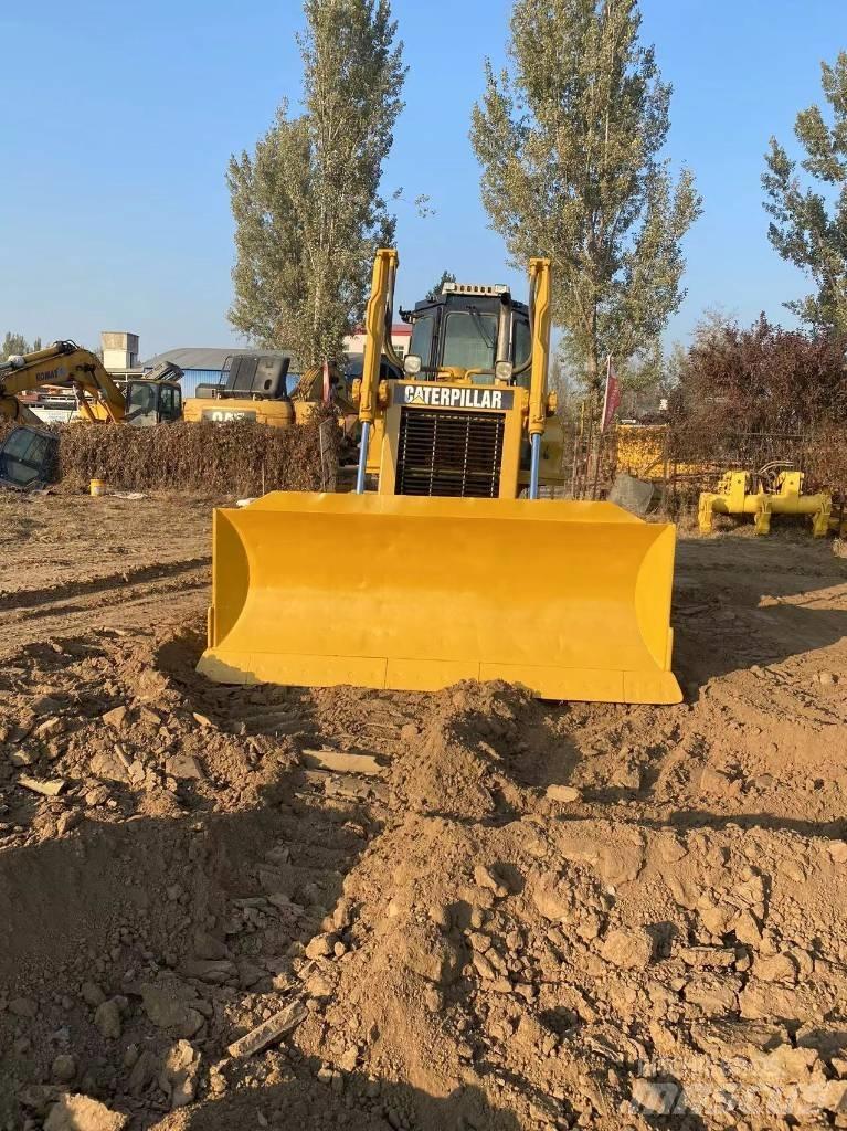 CAT D 6 G Bulldozer på larvebånd