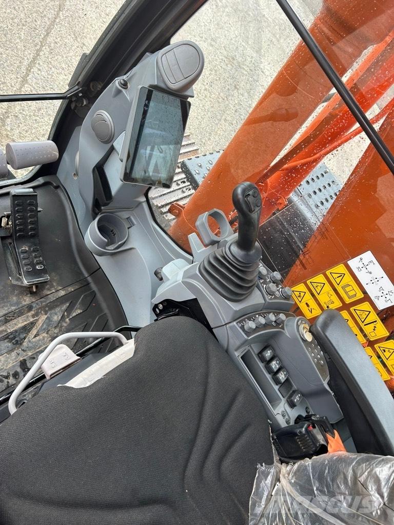 Hitachi ZX130 LCN-7 Gravemaskiner på larvebånd