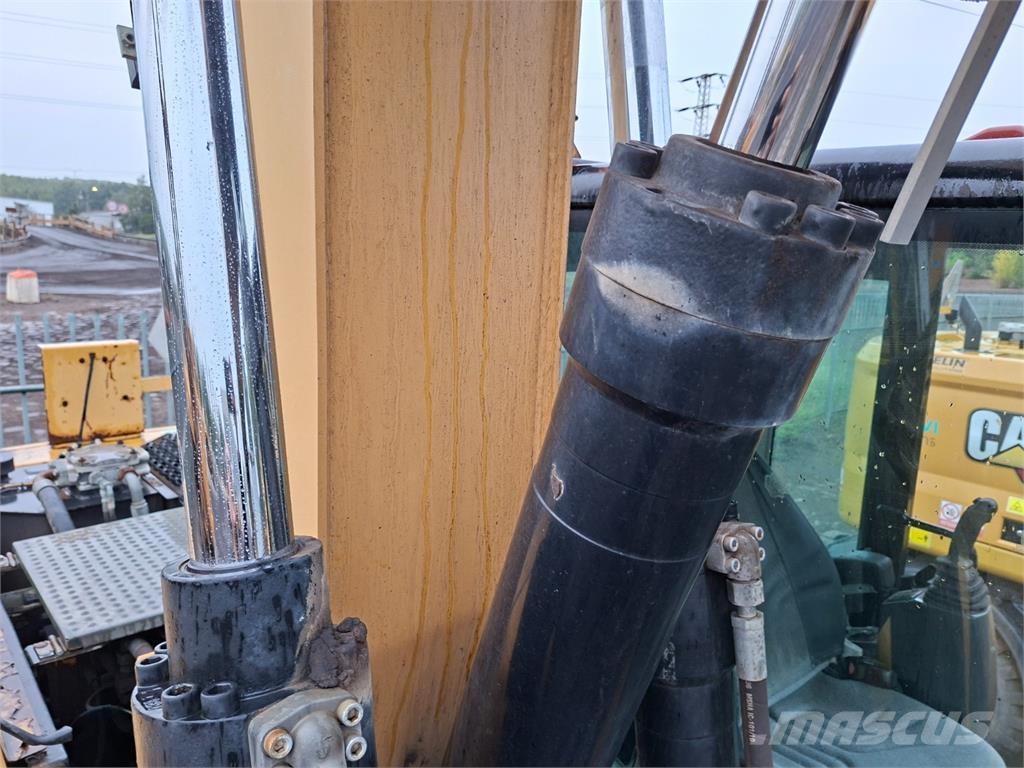 CAT M313D 4X4 Entreprenør - Andet