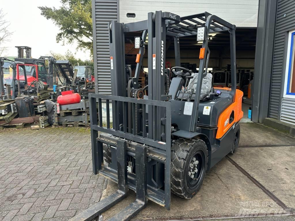 Doosan D30NX Diesel gaffeltrucks