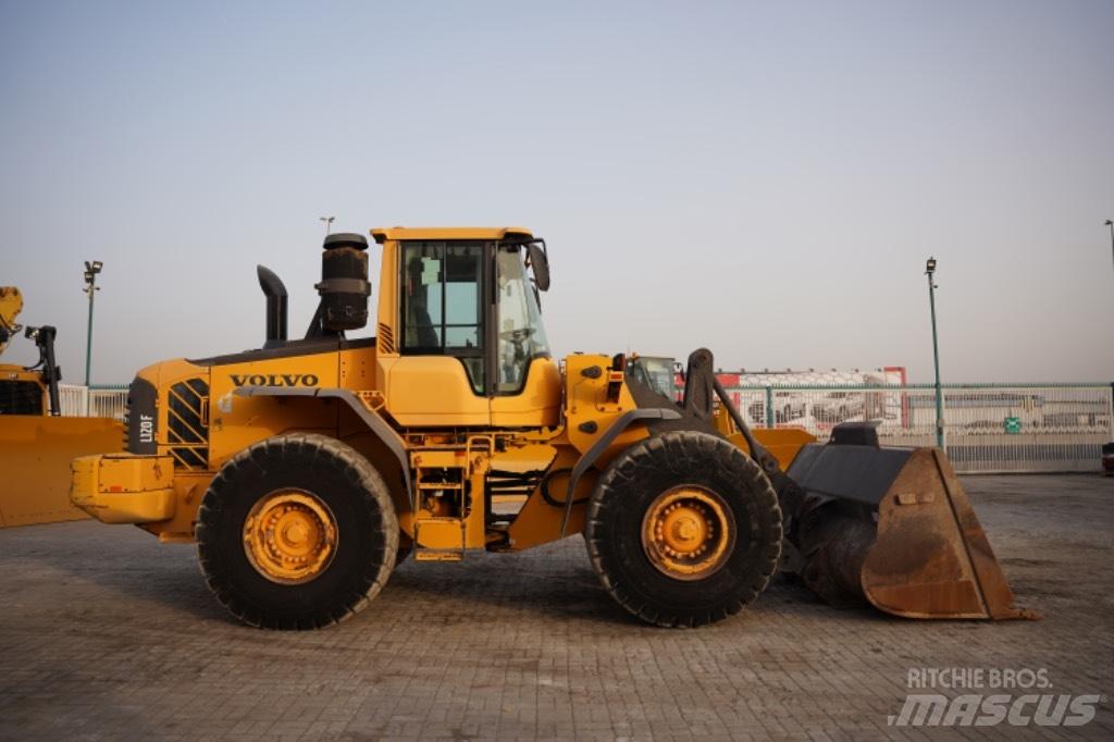 Volvo L 120 F Læssemaskiner på hjul