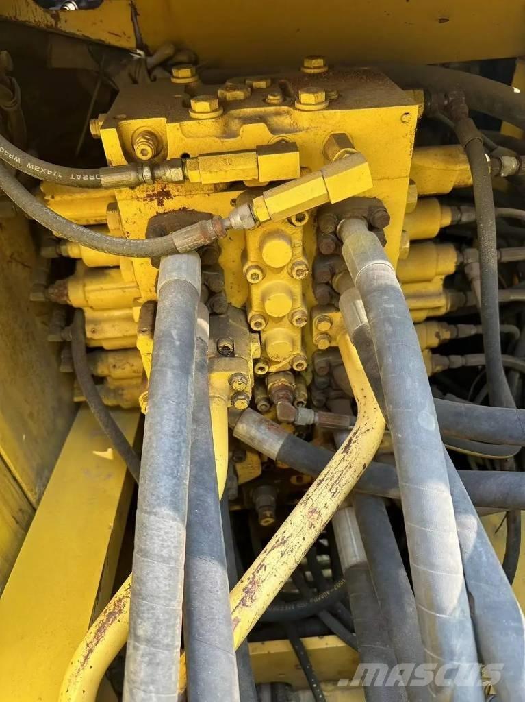 Komatsu PC 240 LC-8 Gravemaskiner på larvebånd