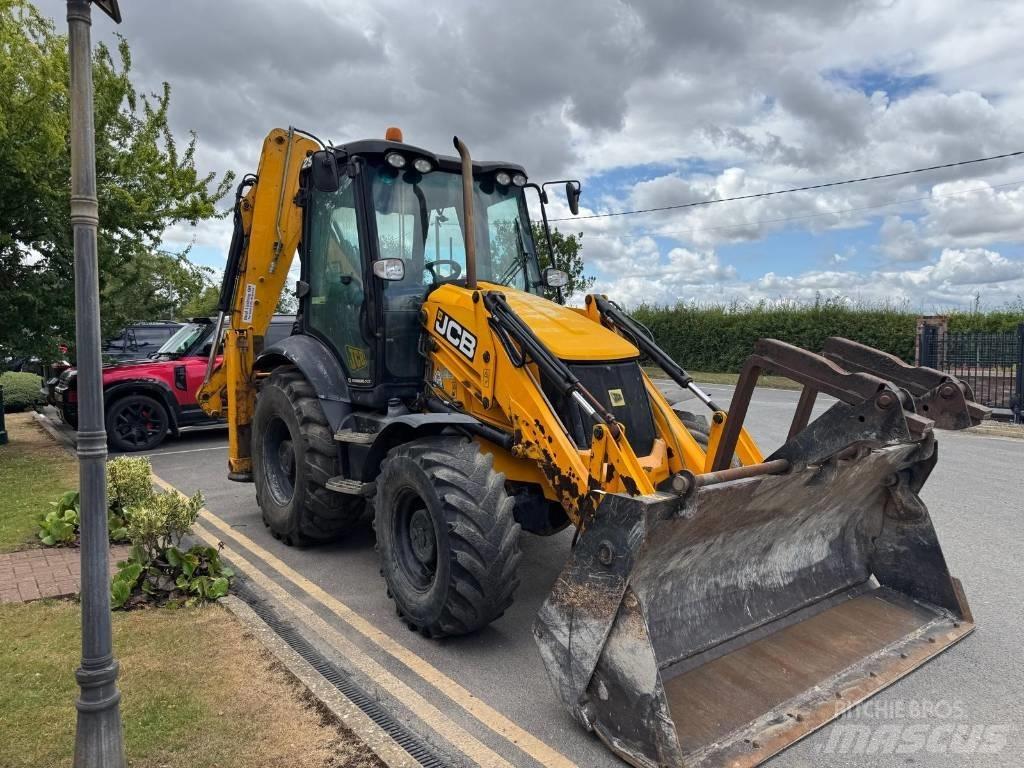 JCB 3 CX Contractor Rendegravere