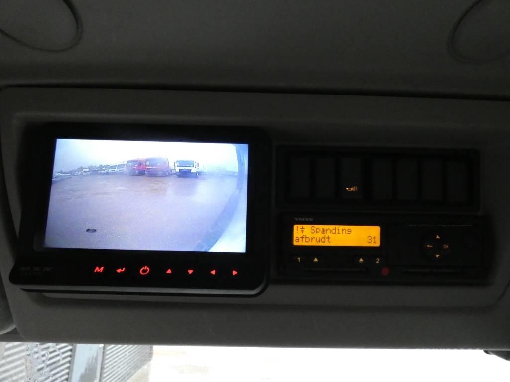 Volvo FE 320 Autotransportere / Knæklad