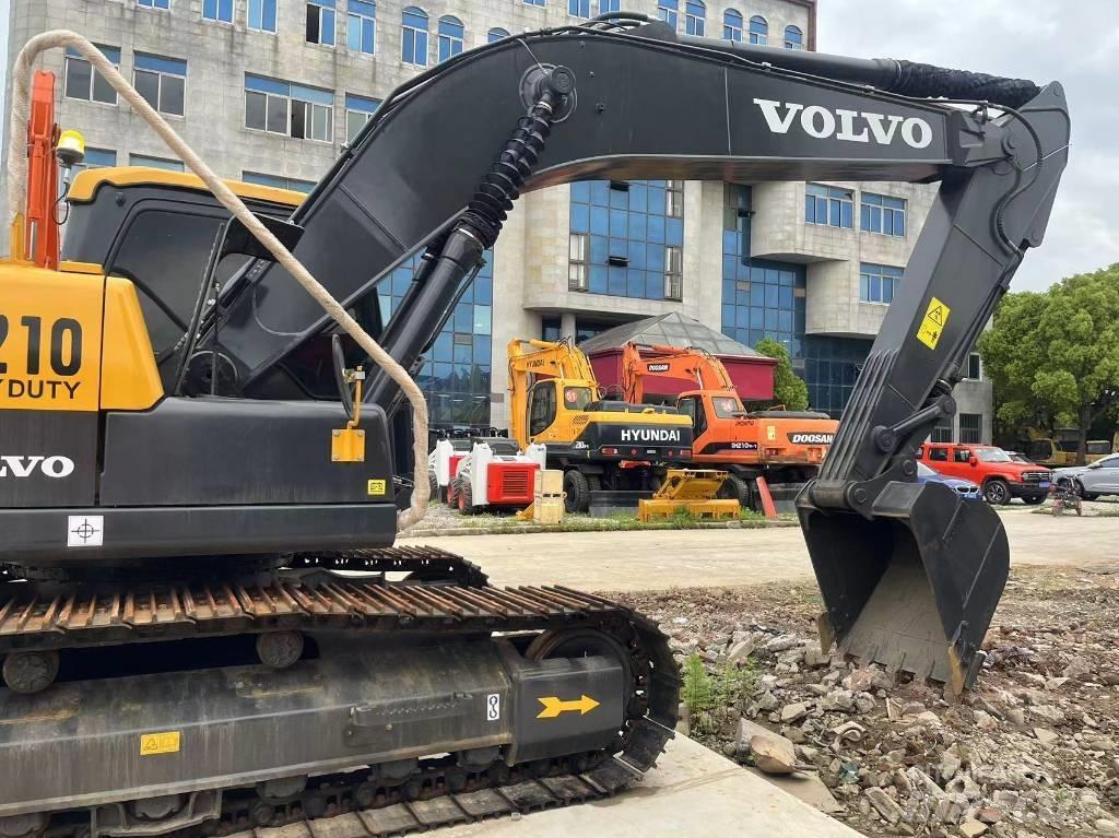 Volvo EC 210 D Gravemaskiner på larvebånd