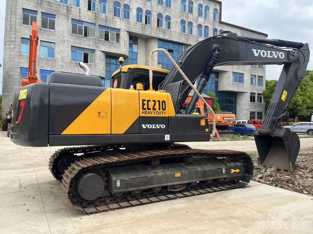 Volvo EC 210 D Gravemaskiner på larvebånd