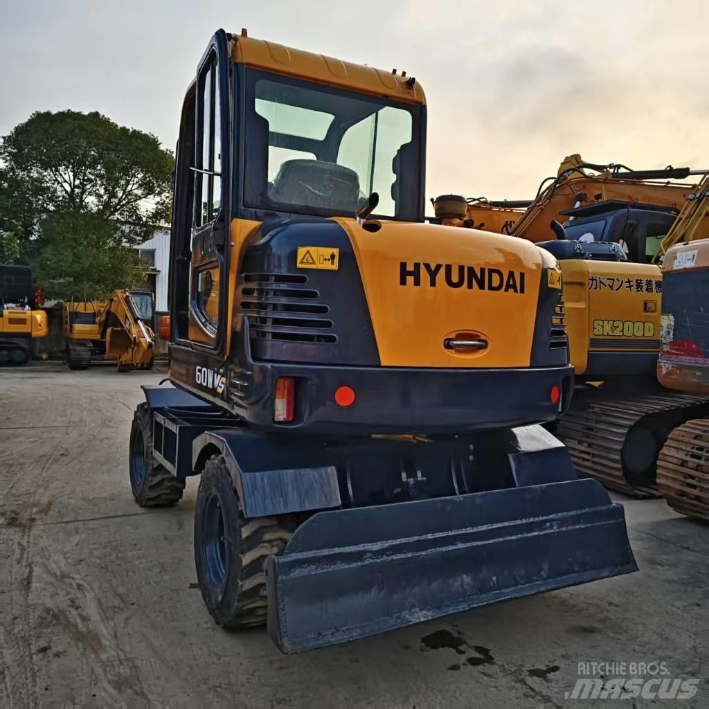 Hyundai Robex 60 VS Minigravemaskiner