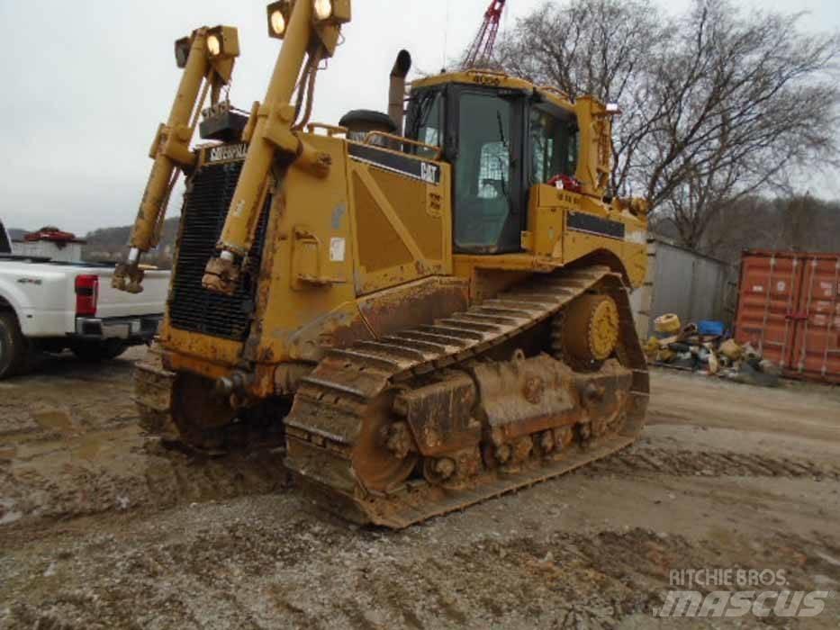 CAT D 8 T Bulldozer på larvebånd