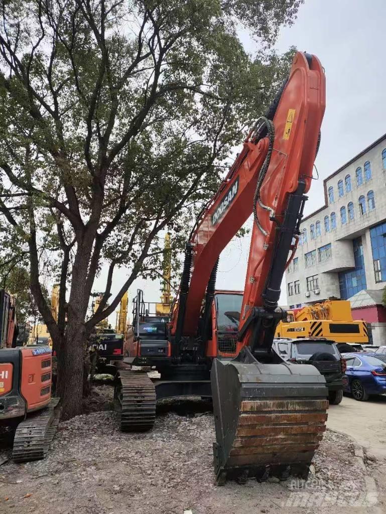 Doosan DX 300 LC-9C Gravemaskiner på larvebånd