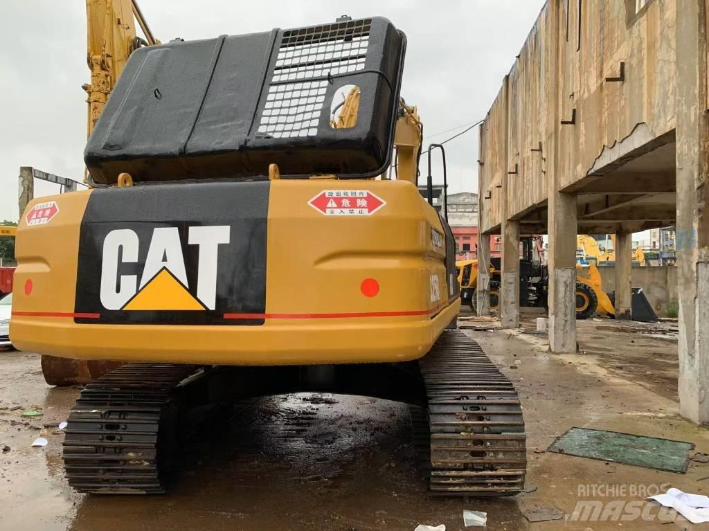 CAT 325 B L Gravemaskiner på larvebånd