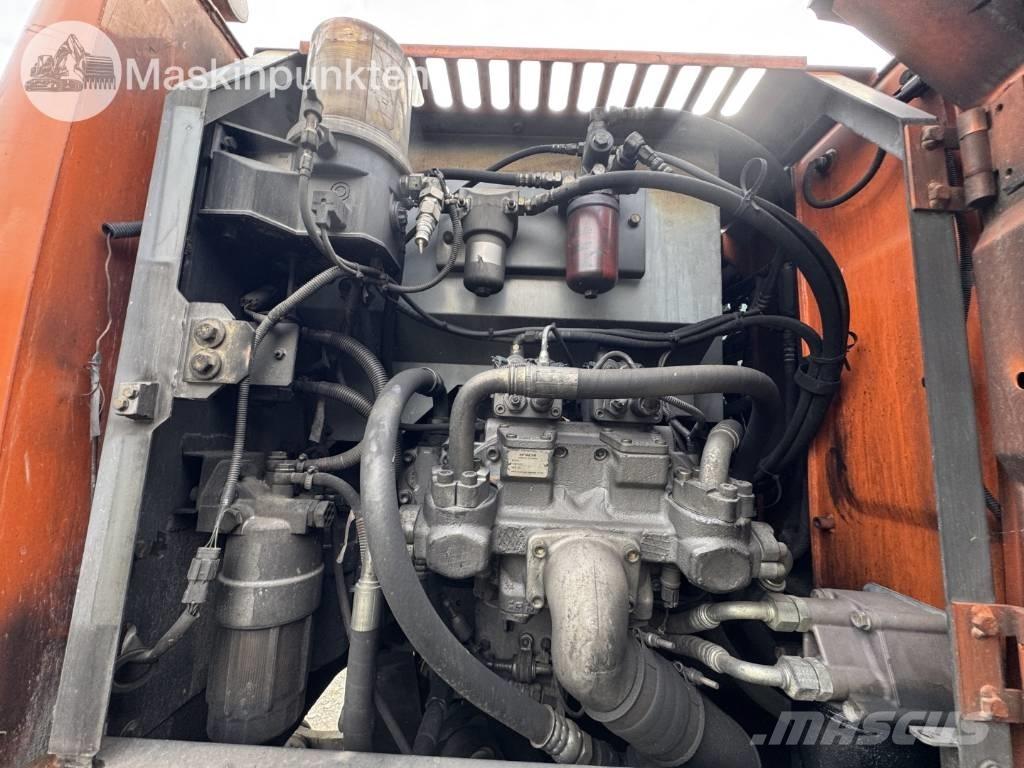 Hitachi ZX 140 W-3 Gravemaskiner på hjul