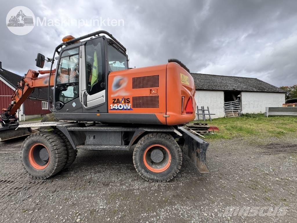 Hitachi ZX 140 W-3 Gravemaskiner på hjul