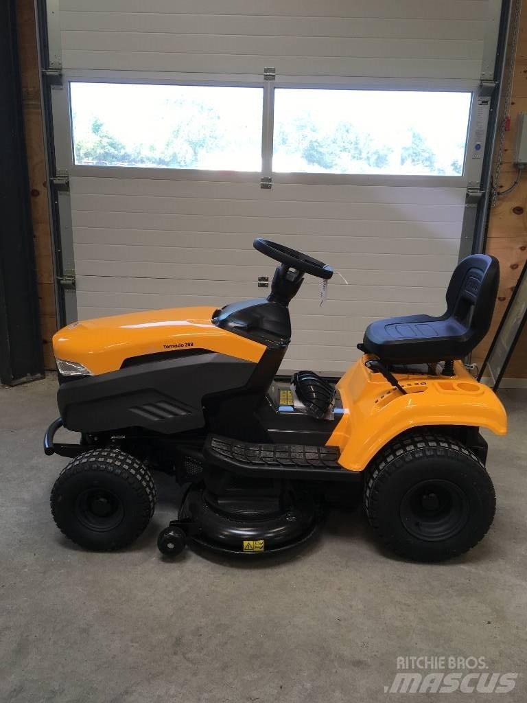 Stiga Tornado 398 ST Traktorklippere