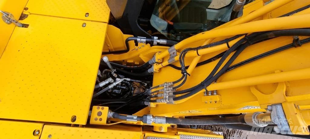 JCB 220X LC Gravemaskiner på larvebånd
