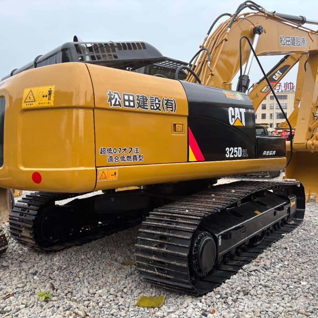 CAT 325 D Gravemaskiner på larvebånd
