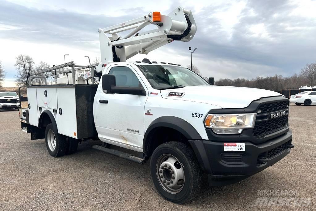 RAM 5500 TRADESMAN Lastbilmonterede lifte