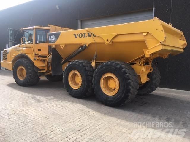 Volvo A25D Terrængående lastbiler
