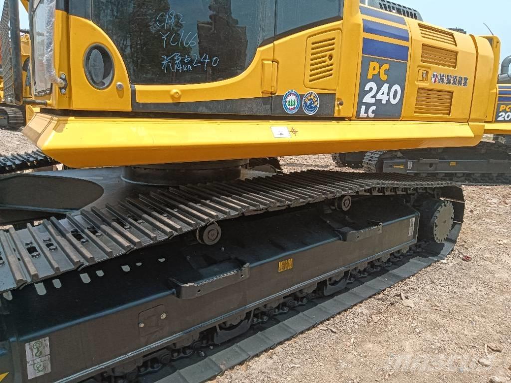 Komatsu PC 240 Gravemaskiner på larvebånd