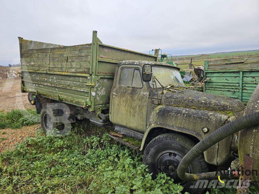 Gaz SAZ 3507 Lastbiler med tip