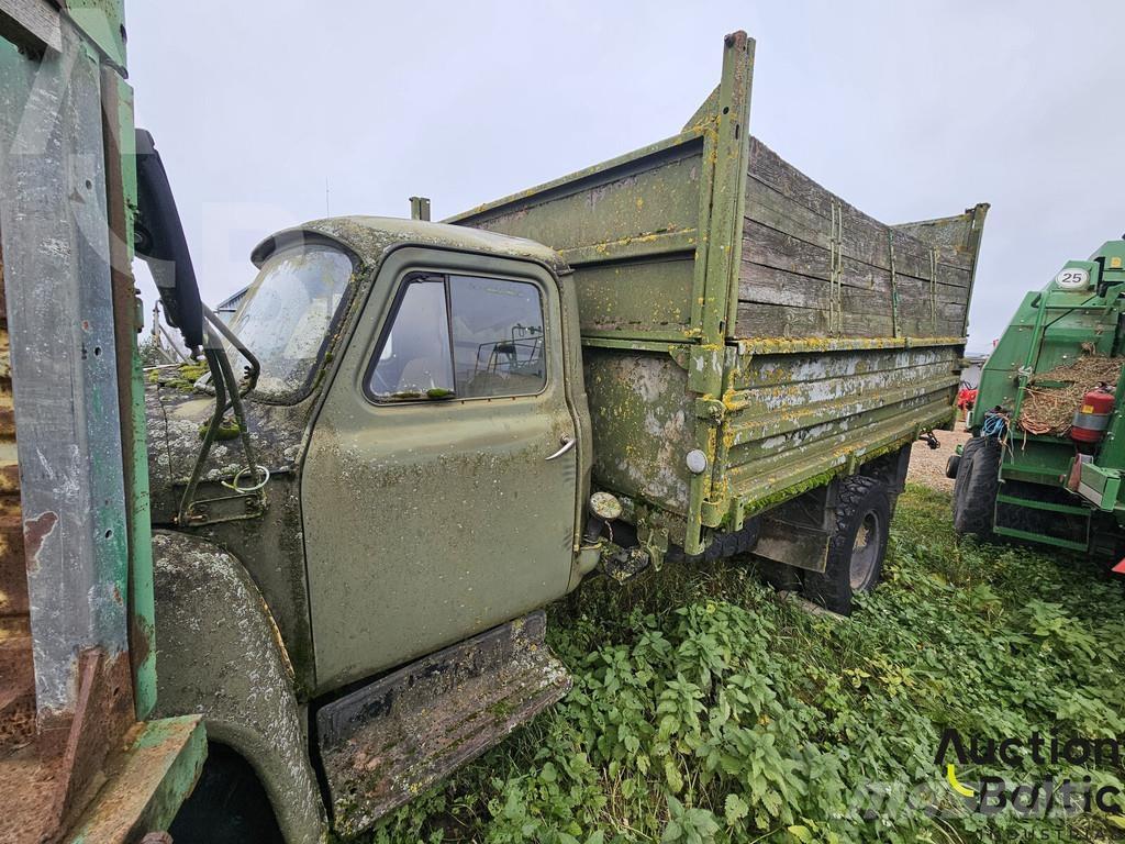 Gaz SAZ 3507 Lastbiler med tip