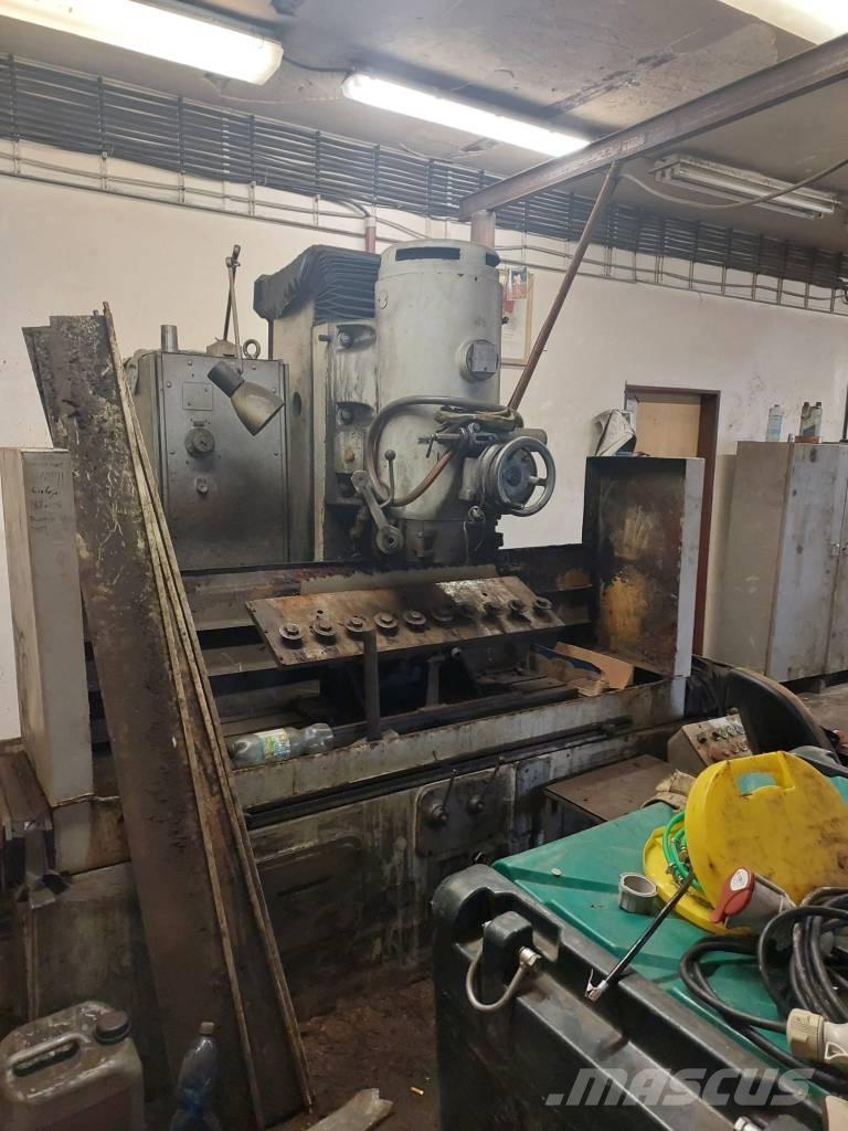  MEZ Mohelnice F72 Flishuggere / neddelere