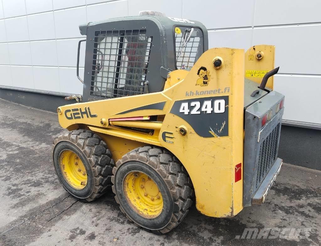 Gehl 4240 E Minilæsser - skridstyret