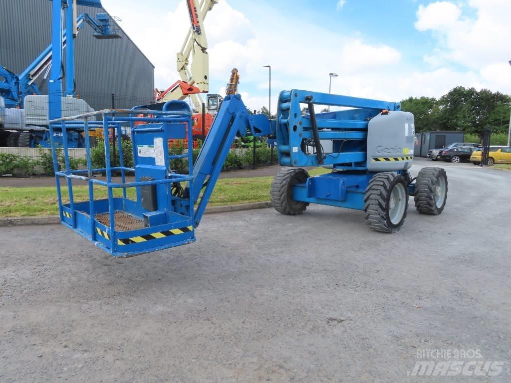 Genie Z 45/25 J Bomlifte med knækarm